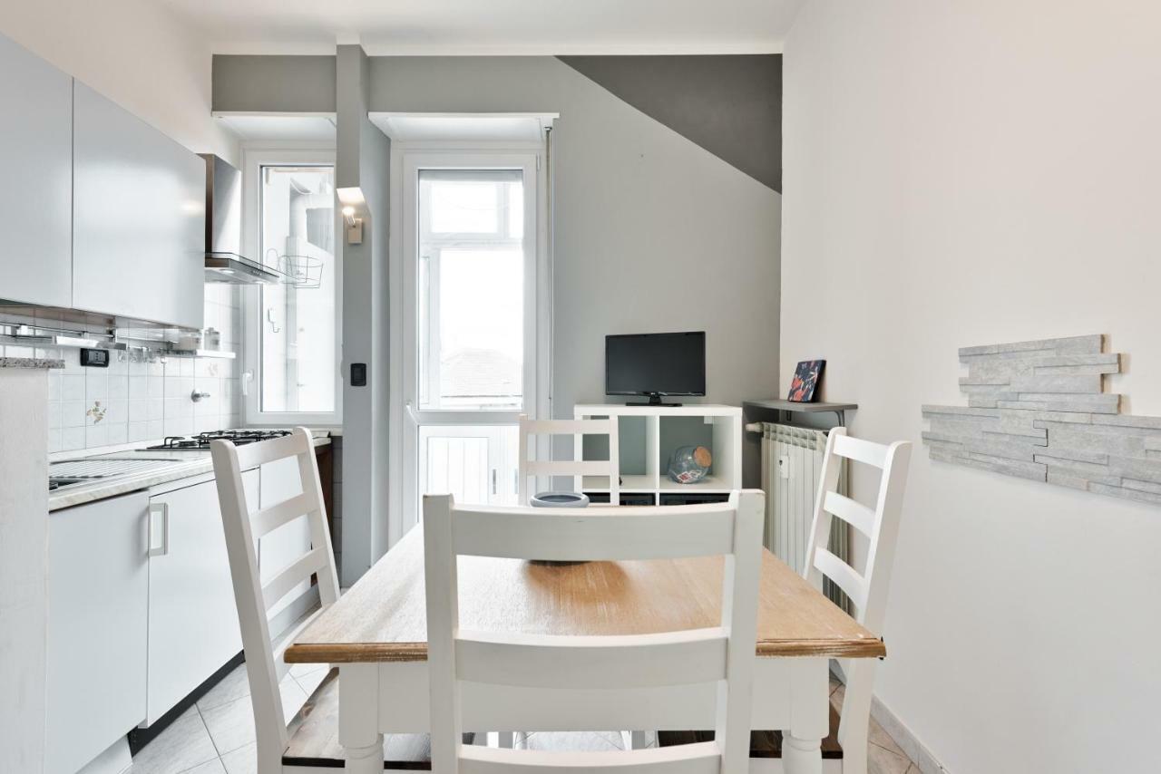 Lungo Dora With Balcony And Panoramic View Appartamento Torino Esterno foto